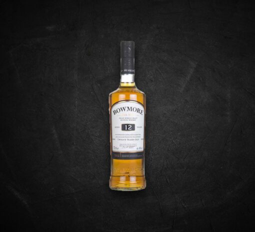 Bowmore Islay Single Malt Scotch 12 Year Old (70cl, 40%)